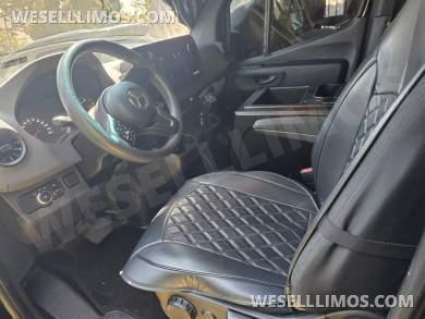 2019 Grech Mercedes-Benz 3500XD Limousine / 65k Miles - Limousine for Sale in Los Angeles, CA - Photo 25