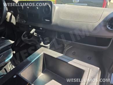 2019 Grech Mercedes-Benz 3500XD Limousine / 65k Miles - Limousine for Sale in Los Angeles, CA - Photo 28