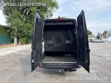 2019 LA West Mercedes-Benz Sprinter Sprinter - Sprinter for Sale in Baldwin, NY - Photo 30