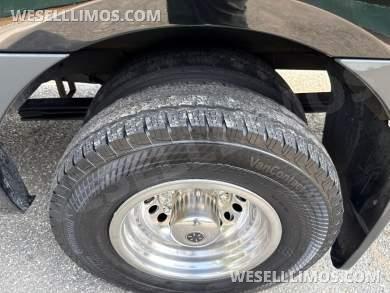 2019 LA West Mercedes-Benz Sprinter Sprinter - Sprinter for Sale in Baldwin, NY - Photo 32