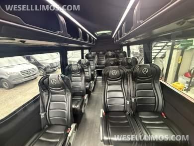2019 Mercedes-Benz Sprinter Sprinter for Sale in Baldwin, NY - Main Photo
