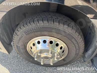 2019 LA West Mercedes-Benz Sprinter Sprinter - Sprinter for Sale in Baldwin, NY - Photo 27