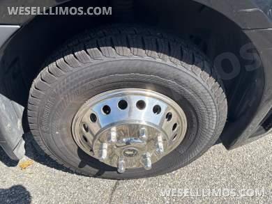 2019 LA West Mercedes-Benz Sprinter Sprinter - Sprinter for Sale in Baldwin, NY - Photo 28