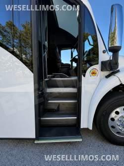 2025 Executive Coach Builders Freightliner M2 Shuttle Bus - Shuttle Bus for Sale in Springfield, MO - Photo 20
