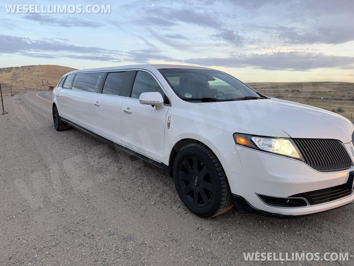 2014 Executive Coach Builders Lincoln MKT SUV - Photo 3