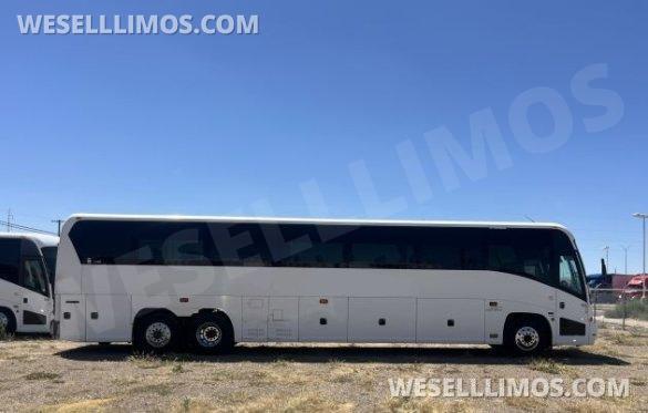 2007 MCI J4500 12.7 Diesel w/ Rest Room 56-Passenger Highway Coach
