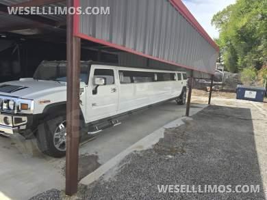 2004 Hummer H2 Limousine for Sale in Longview, TX - Photo 3