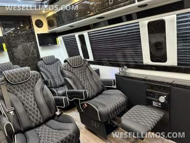Road Jet 9 Passenger Limousine Auto Elite Mercedes-Benz Sprinter - Sprinter for Sale in Elkhart, IN - Photo 12