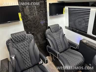Road Jet 9 Passenger Limousine Auto Elite Mercedes-Benz Sprinter - Sprinter for Sale in Elkhart, IN - Photo 20
