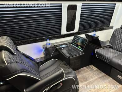 Road Jet 9 Passenger Limousine Auto Elite Mercedes-Benz Sprinter - Sprinter for Sale in Elkhart, IN - Photo 43