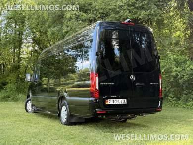 Road Jet 9 Passenger Limousine Auto Elite Mercedes-Benz Sprinter - Sprinter for Sale in Elkhart, IN - Photo 77