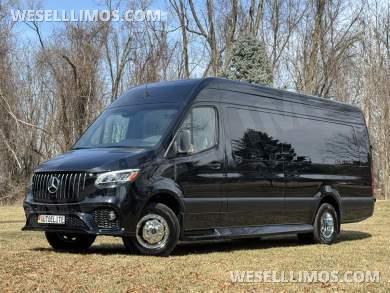 AMG Sport 15 Passenger Road Liner Limousine Auto Elite Mercedes-Benz Sprinter - Sprinter for Sale in Elkhart, IN - Photo 44