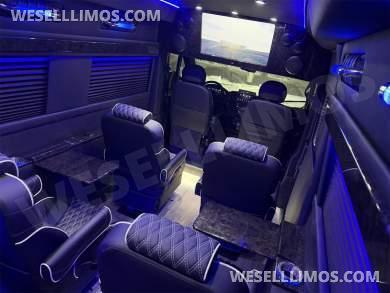 Road Liner 737 9 Passenger Auto Elite Ram ProMaster - Sprinter for Sale in Elkhart, IN - Photo 19