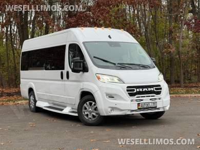 Road Liner 737 9 Passenger Auto Elite Ram ProMaster - Sprinter for Sale in Elkhart, IN - Photo 28