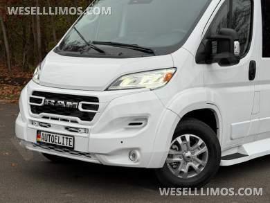 Road Liner 737 9 Passenger Auto Elite Ram ProMaster - Sprinter for Sale in Elkhart, IN - Photo 29