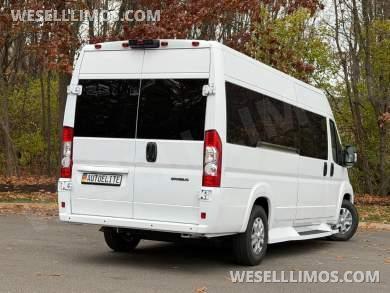 Road Liner 737 9 Passenger Auto Elite Ram ProMaster - Sprinter for Sale in Elkhart, IN - Photo 32