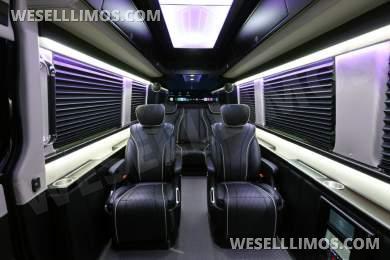 2021 Mercedes-Benz Sprinter Diplomat Sprinter for Sale in Carson, CA - Photo 2