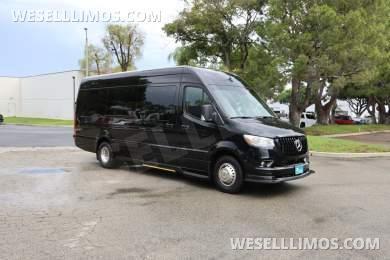 2021 Executive Coach Builders Mercedes-Benz Sprinter Diplomat - Sprinter for Sale in Carson, CA - Photo 11
