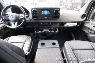 2021 Executive Coach Builders Mercedes-Benz Sprinter Diplomat - Sprinter for Sale in Carson, CA - Photo 19