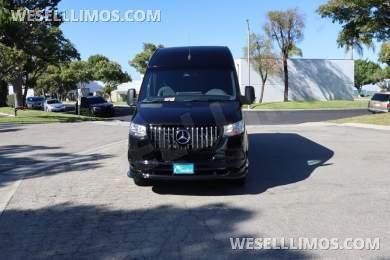 2023 Executive Coach Builders Mercedes-Benz Sprinter Limousine - Sprinter for Sale in Carson, CA - Photo 12
