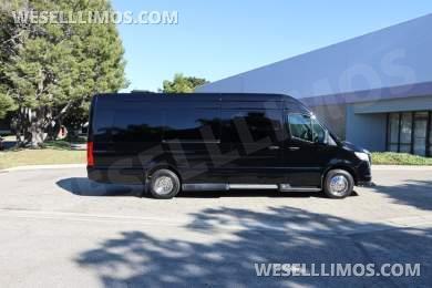 2023 Executive Coach Builders Mercedes-Benz Sprinter Limousine - Sprinter for Sale in Carson, CA - Photo 18