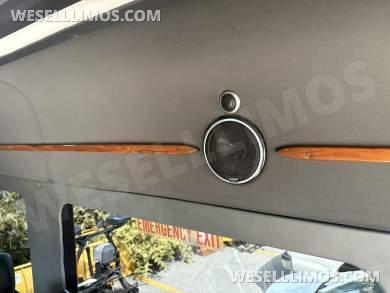 30,00 miles , 2016 Royale Coach Builders Mercedes-Benz 3500 Royale MC15 Sprinter - Sprinter for Sale in Boston, MA - Photo 11