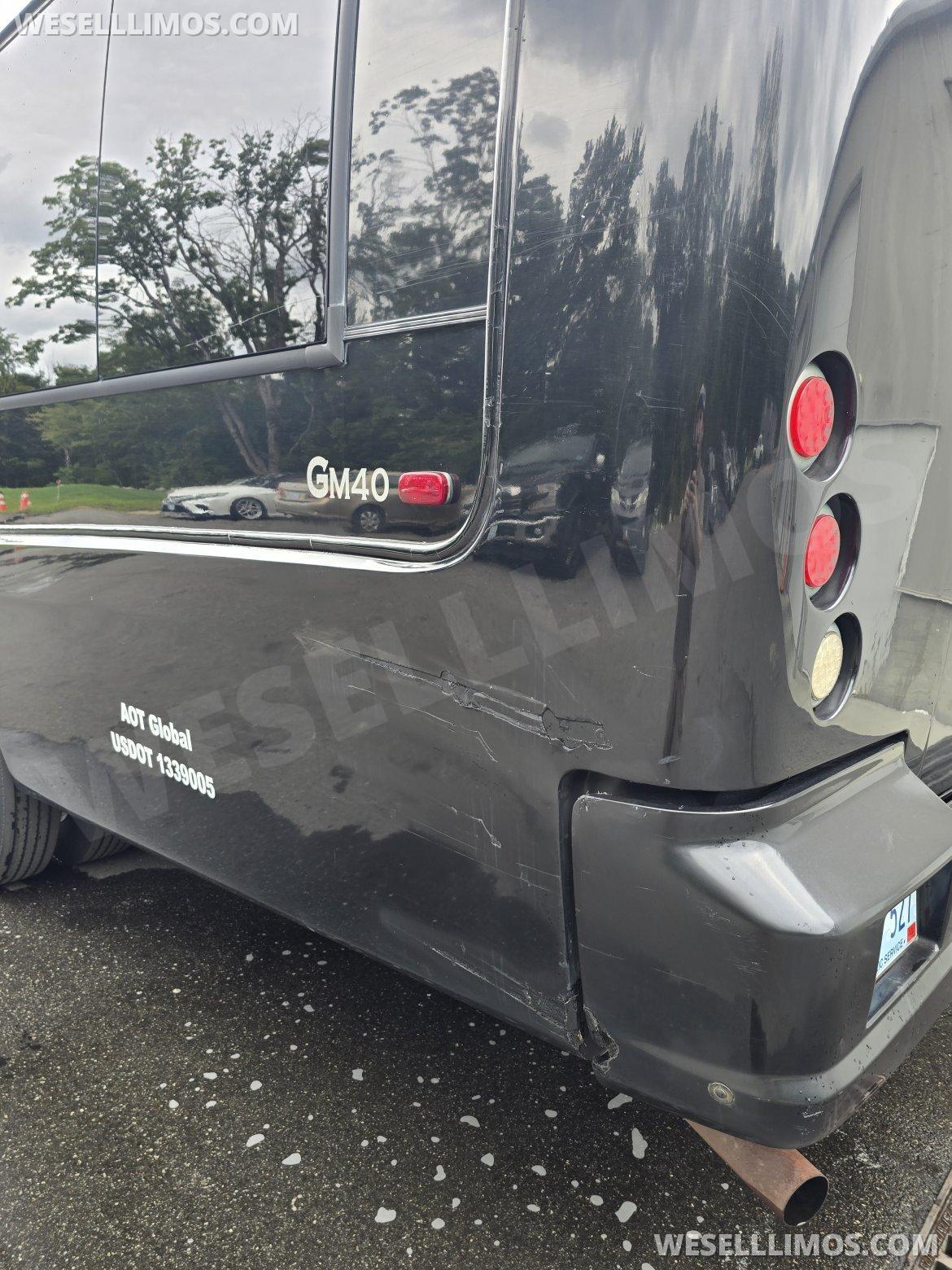 2013 Grech Ford GM40 Executive Shuttle "NEW ENGINE" - Photo 4