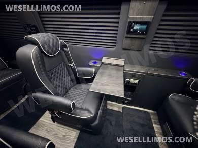 2026 OGV Luxury Coach Mercedes-Benz V-DRIVE 9RB 170 EXT Sprinter - Sprinter for Sale in Cypress, TX - Photo 32