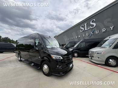 2027 Mercedes-Benz V-Drive 10OB Sprinter for Sale in Cypress, TX - Main Photo
