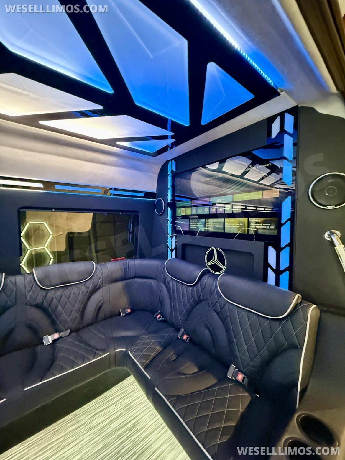 2026 Mercedes-Benz Sprinter Sprinter - Photo 4
