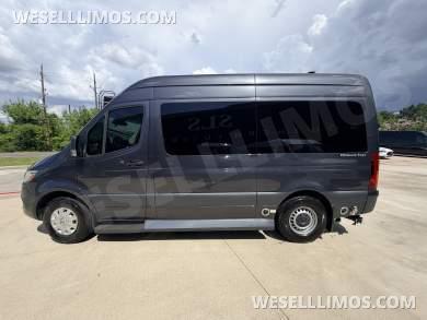 2024 Midwest Automotive Designs Mercedes-Benz Luxe Cruiser D4 Sprinter #12329 - Sprinter for Sale in Cypress, TX - Photo 9