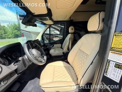 2024 Midwest Automotive Designs Mercedes-Benz Luxe Cruiser D4 Sprinter #12329 - Sprinter for Sale in Cypress, TX - Photo 13