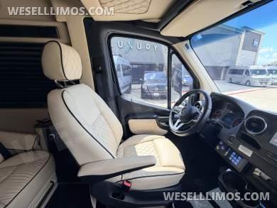 2024 Midwest Automotive Designs Mercedes-Benz Luxe Cruiser D4 Sprinter #12329 - Sprinter for Sale in Cypress, TX - Photo 18