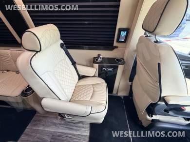 2024 Midwest Automotive Designs Mercedes-Benz Luxe Cruiser D4 Sprinter #12329 - Sprinter for Sale in Cypress, TX - Photo 22