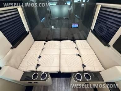 2024 Midwest Automotive Designs Mercedes-Benz Luxe Cruiser D4 Sprinter #12329 - Sprinter for Sale in Cypress, TX - Photo 27