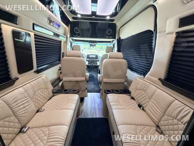 2024 Midwest Automotive Designs Mercedes-Benz Luxe Cruiser D4 Sprinter #12329 - Sprinter for Sale in Cypress, TX - Photo 28