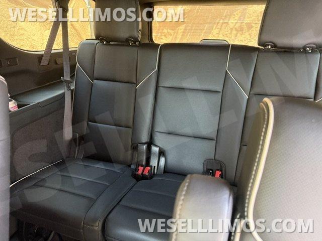 2023  Cadillac Escalade - Photo 3