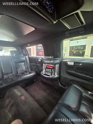 2008 Cadillac DTS Limousine for Sale in Clinton, MI - Photo 2