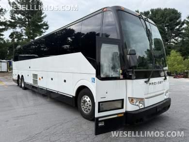 2013 Prevost H3-45 Motorcoach for Sale in Gelenelg, MD - Main Photo