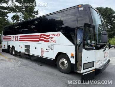 2009 Prevost H3-41 Motorcoach for Sale in Glenelg, MD - Photo 2