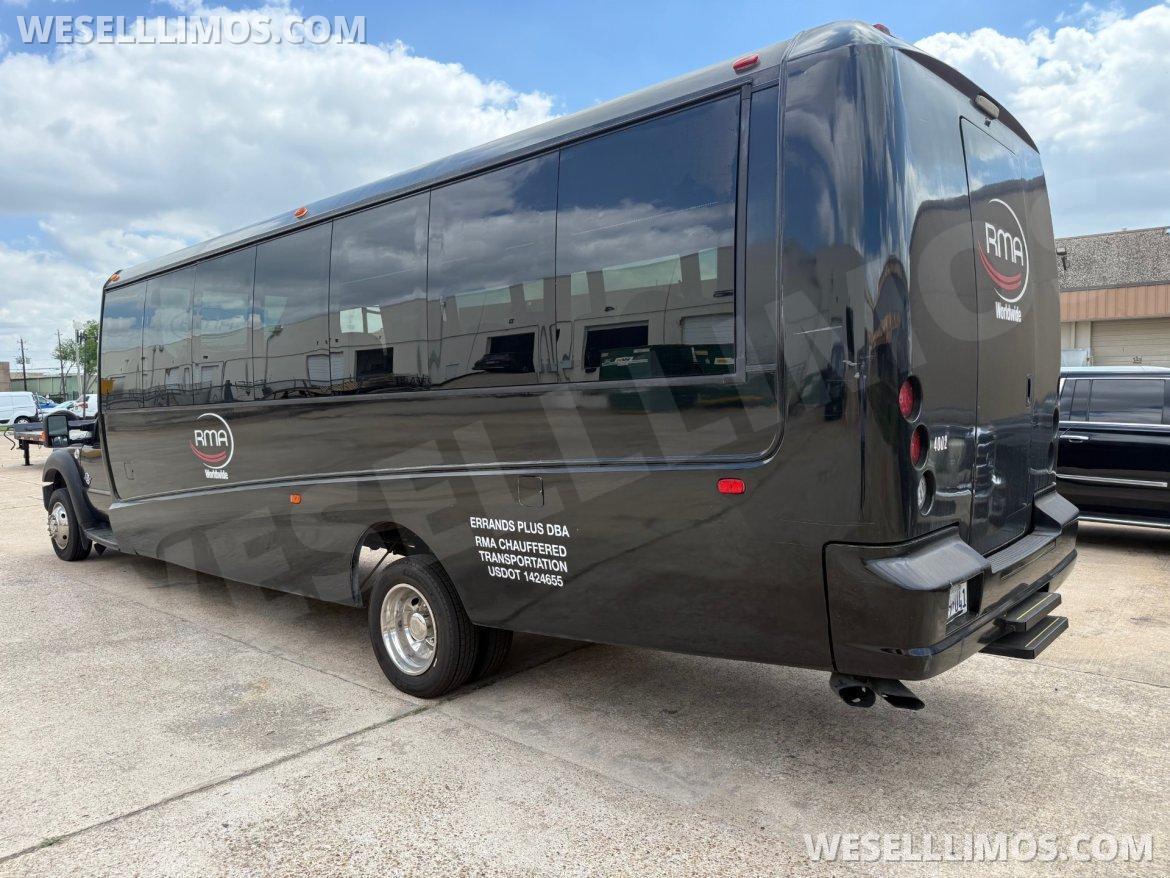 2016 Grech Motors Ford F550 GM33 Executive Shuttle - Photo 3