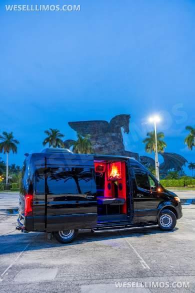 2023 Mercedes-Benz Sprinter Sprinter for Sale in Hollywood, FL - Main Photo