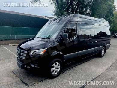 2023 Mercedes-Benz Sprinter Sprinter for Sale in Baldwin, NY - Photo 2