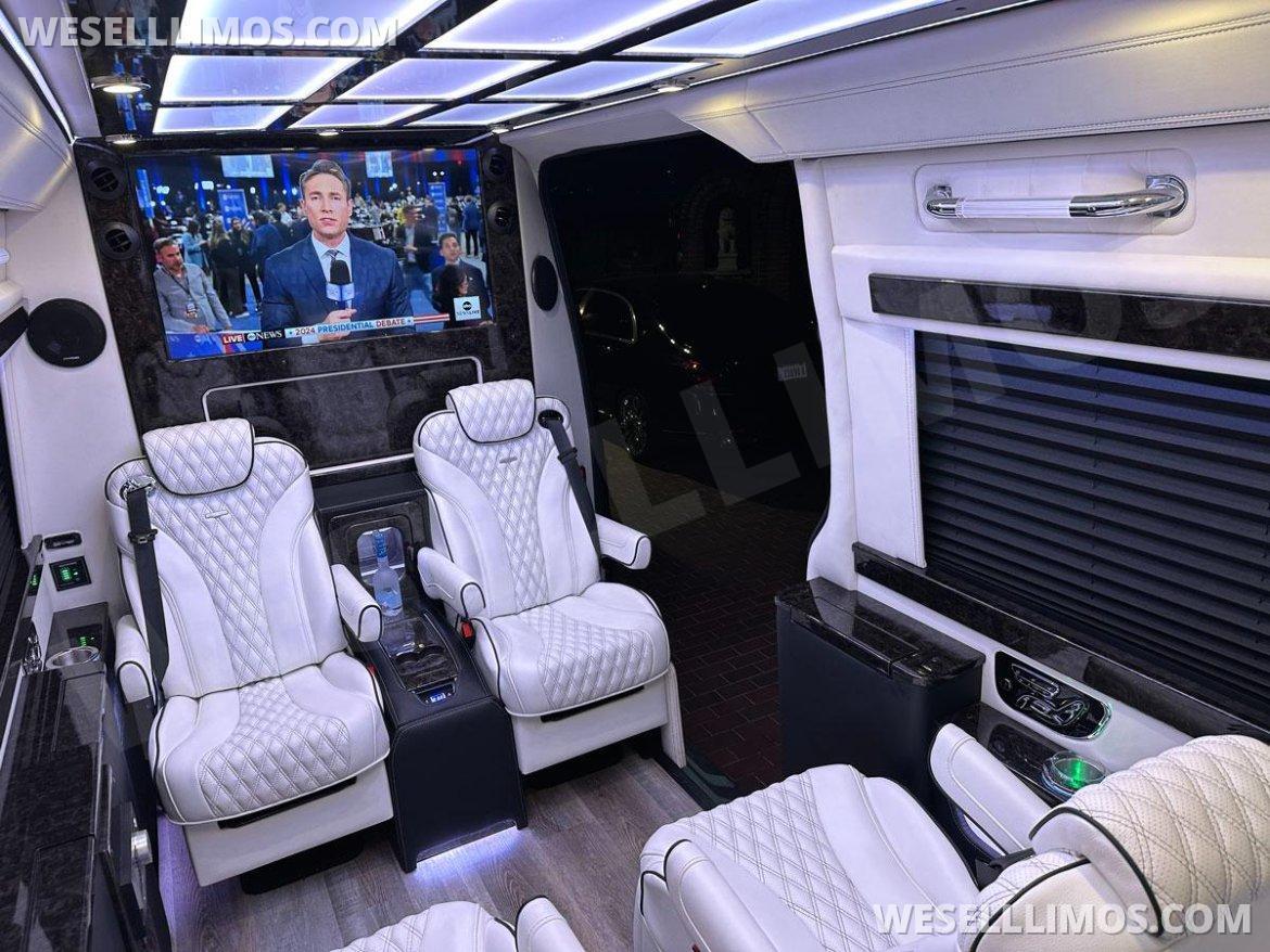 2026 GLS Maybach Trim Full Power Leather Heat/Cool/Massage Seats Air Ride Road Liner Limousine - Photo 2