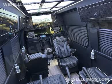 2026 GLS Maybach Trim Elite Voyager Auto Elite Mercedes-Benz Sprinter - Sprinter for Sale in Elkhart, IN - Photo 9