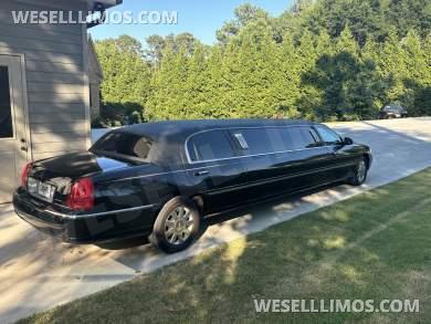 2003 Lincoln Towncar Limousine for Sale in Hartwell, GA - Photo 3