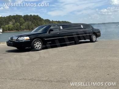 2003 Krystal Lincoln Towncar Limousine - Limousine for Sale in Hartwell, GA - Photo 13