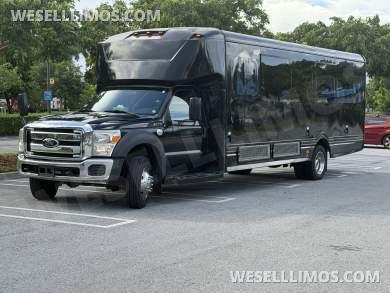 2013 Ford f550 Limo Bus for Sale in Miami, Florida, US - Photo 3