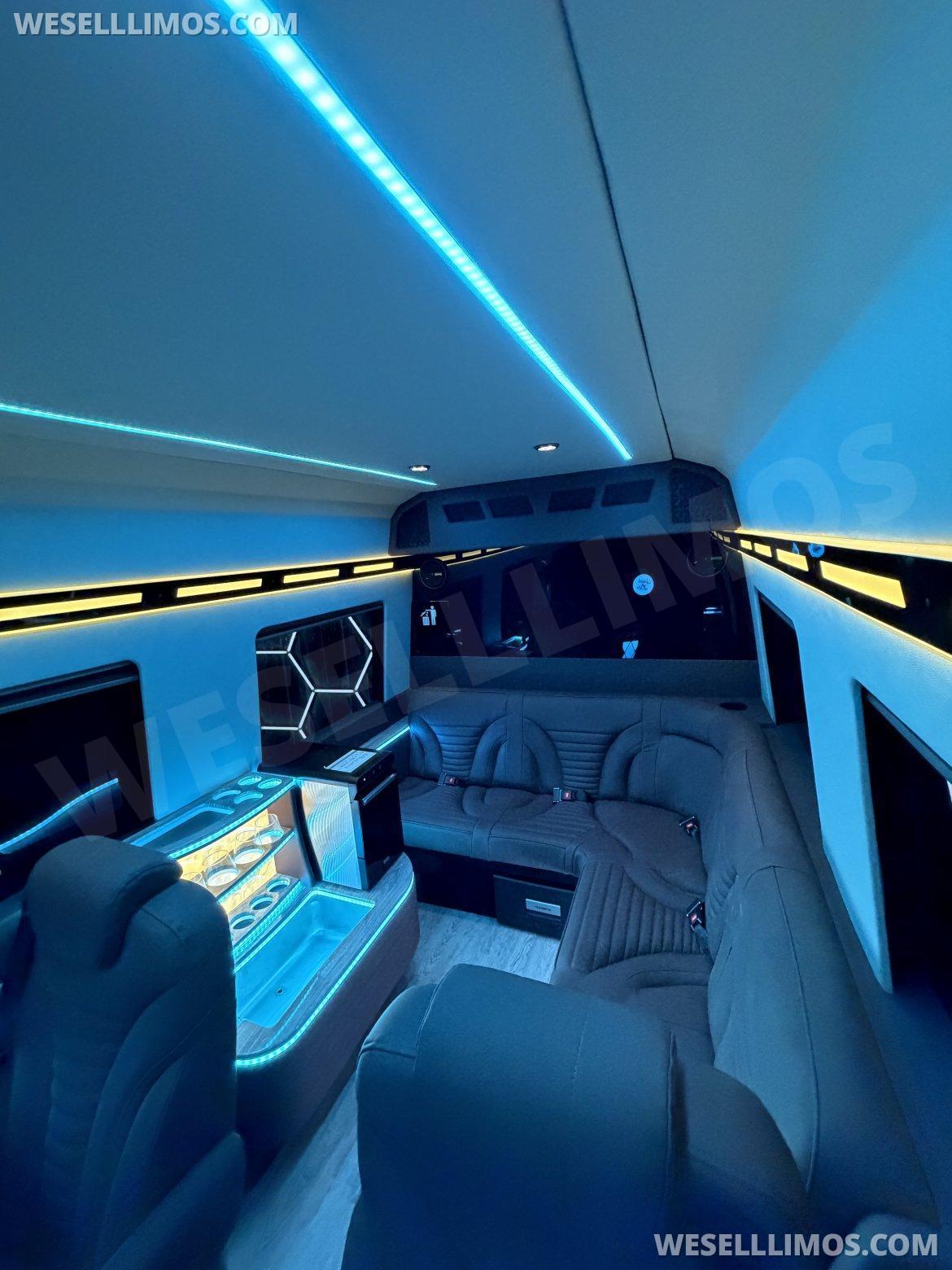 Jet Style Custom Mercedes-Benz Sprinter 170ext - Photo 2