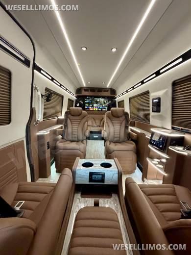 2026 Mercedes-Benz Sprinter 170ext Sprinter for Sale in Springfield, MO - Main Photo